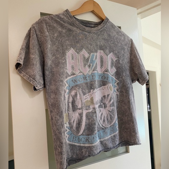 Vintage Style AC/DC Band T! Add to any bundle in my closet and get it free! - Picture 2 of 2